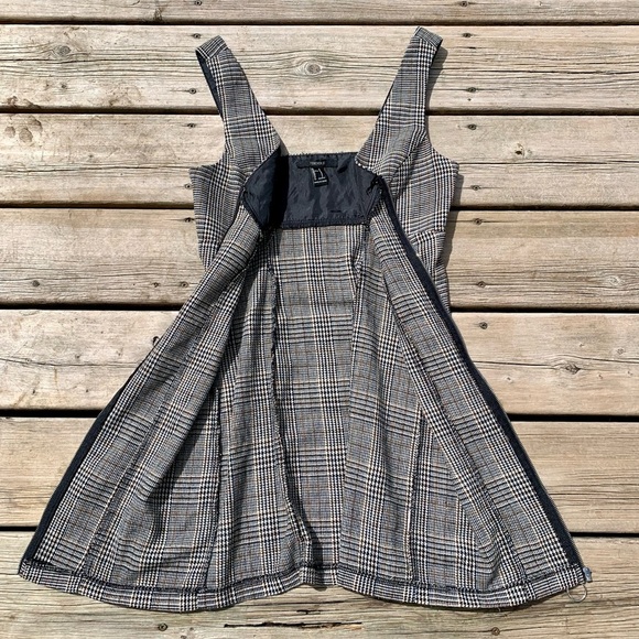 💜 Forever 21 Plaid Zip Front Mini Dress - Size Small - Picture 2 of 6